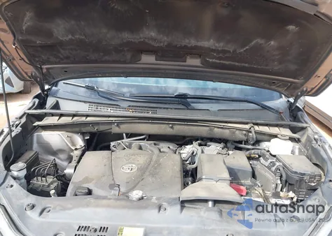 2019 Toyota Highlander Le from USA, damaged, VIN 5TDBZRFH5KS969986